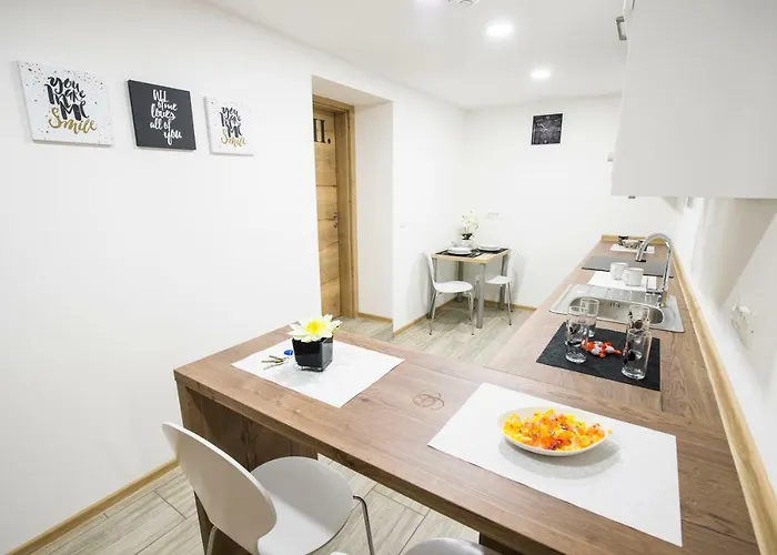 Ursa בית הארחה 3*