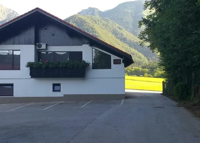 Ursa Affittacamere Preddvor